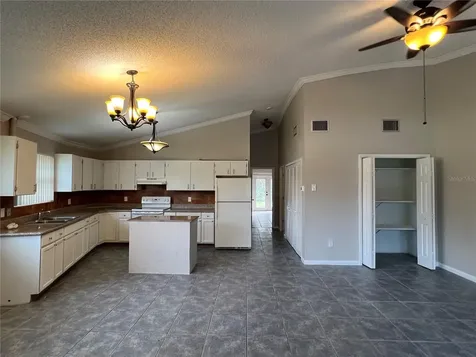 15539 Chamberlain Boulevard Port Charlotte FL 33953