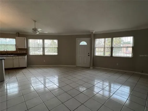 15539 Chamberlain Boulevard Port Charlotte FL 33953