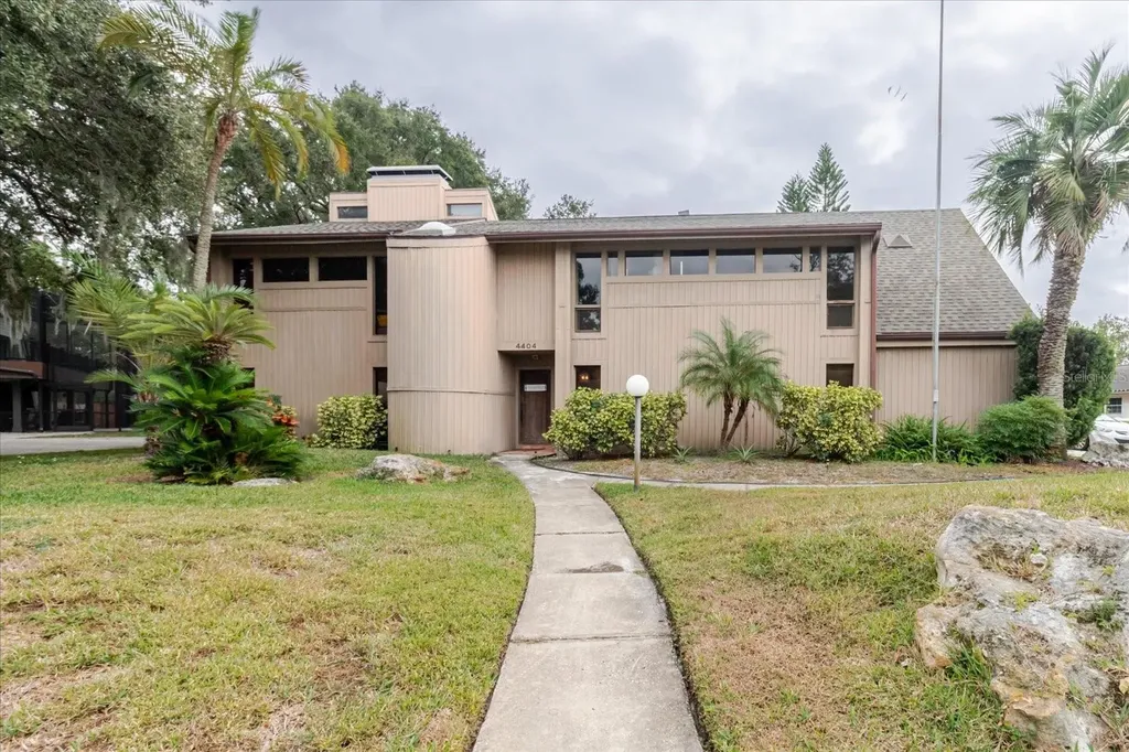 4404 Old Orchard Drive Tampa FL 33618
