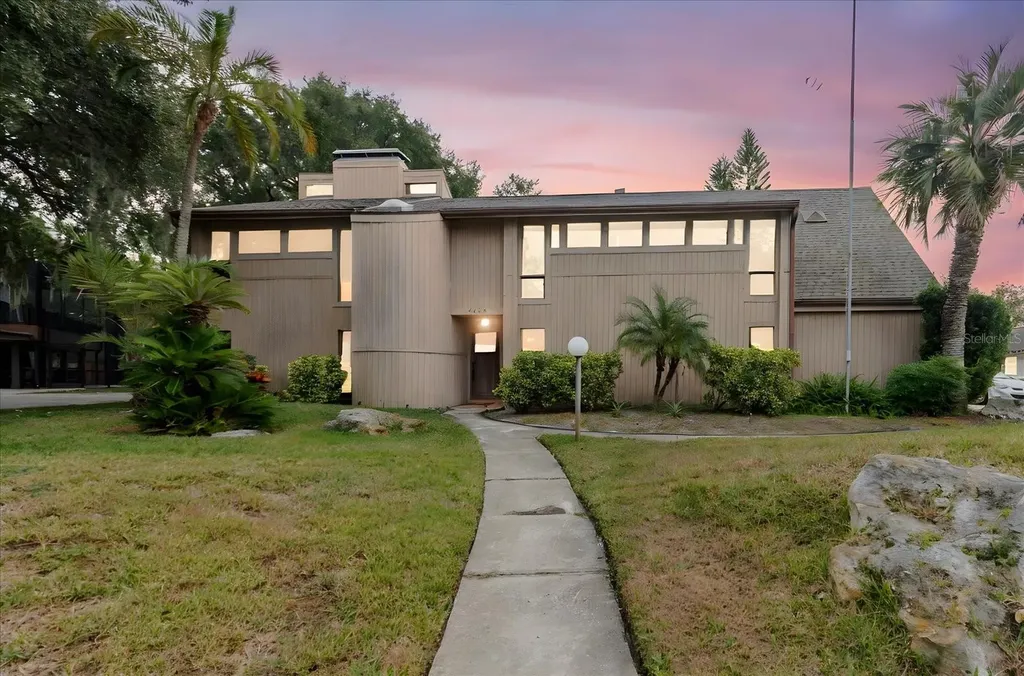4404 Old Orchard Drive Tampa FL 33618