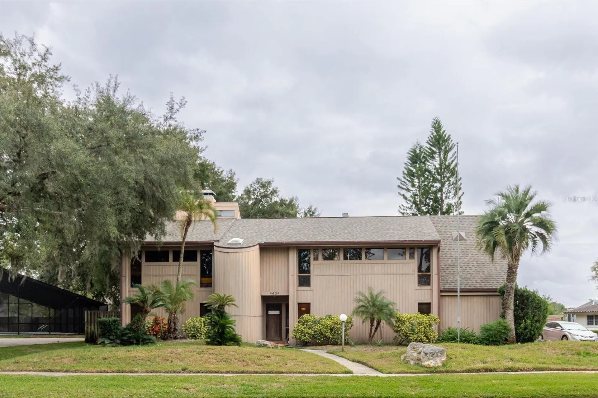 4404 Old Orchard Drive Tampa FL 33618