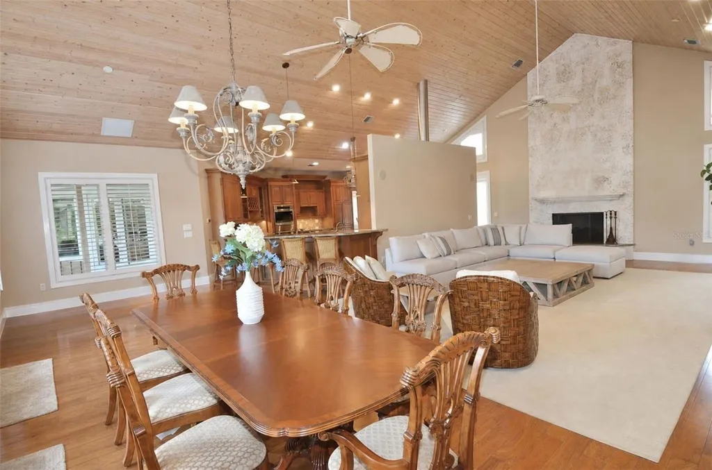 630 N River Road Venice FL 34293
