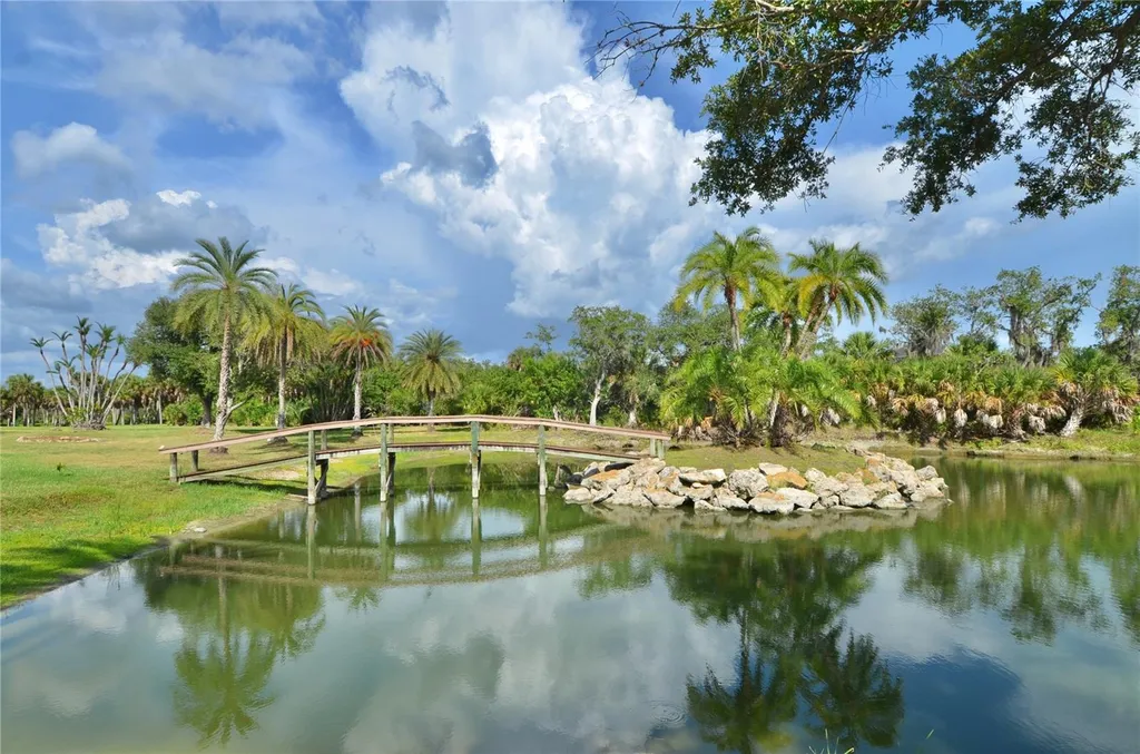 630 N River Road Venice FL 34293