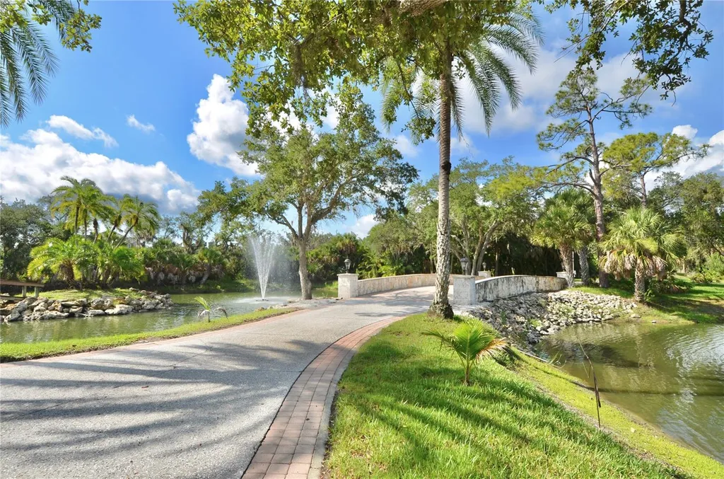 630 N River Road Venice FL 34293