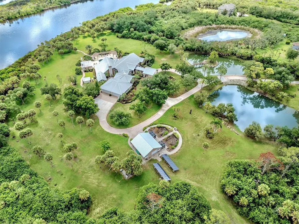 630 N River Road Venice FL 34293