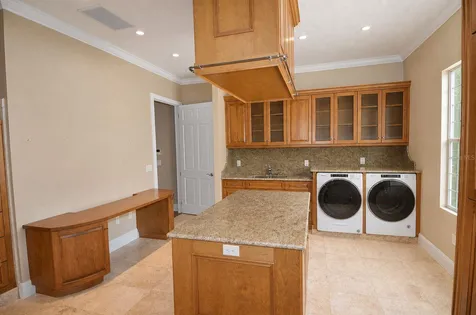 630 N River Road Venice FL 34293