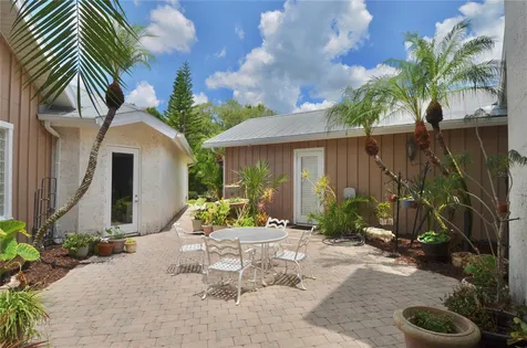 630 N River Road Venice FL 34293