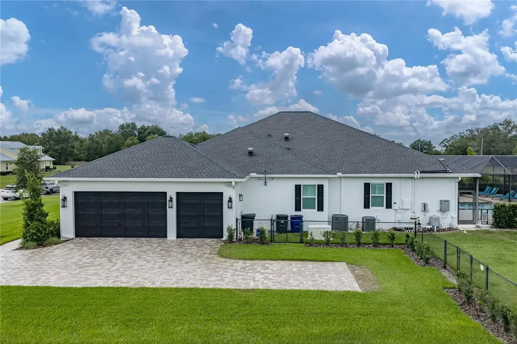 32655 Wesley Way Dade City FL 33525