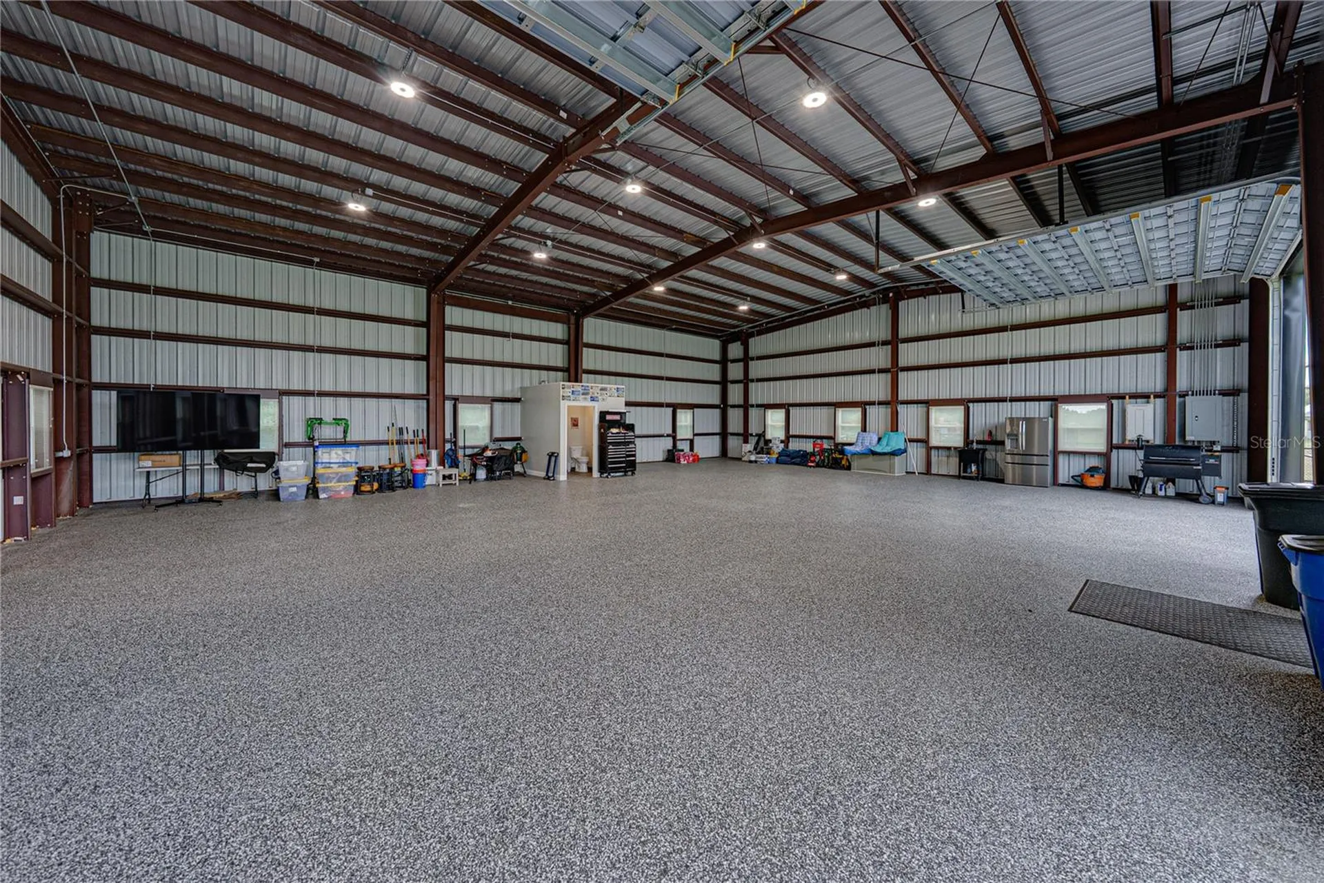 32655 Wesley Way Dade City FL 33525