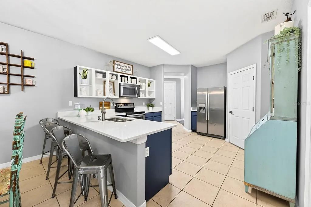 9169 Venezia Plantation Drive Orlando FL 32829