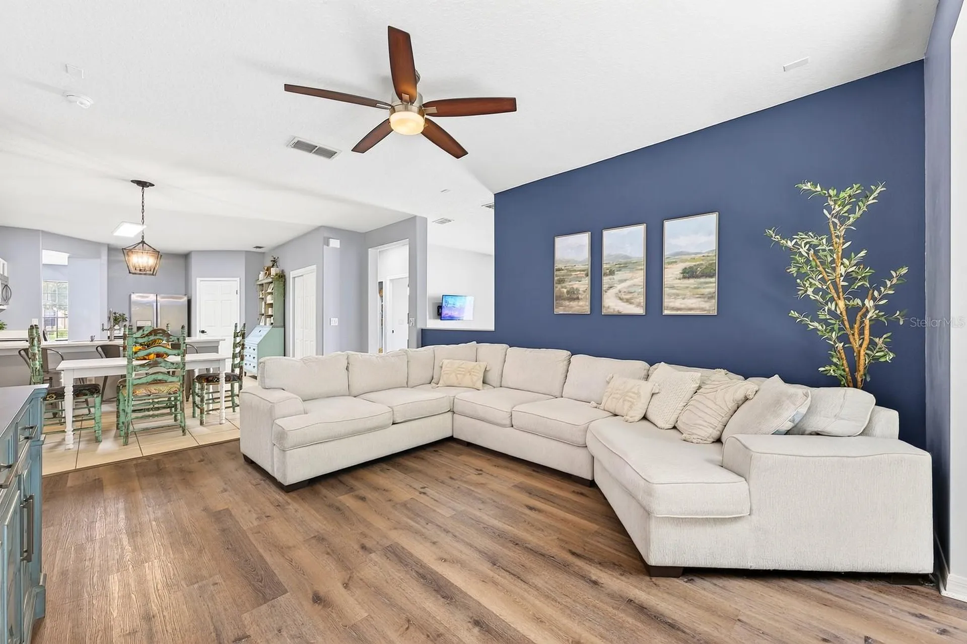 9169 Venezia Plantation Drive Orlando FL 32829