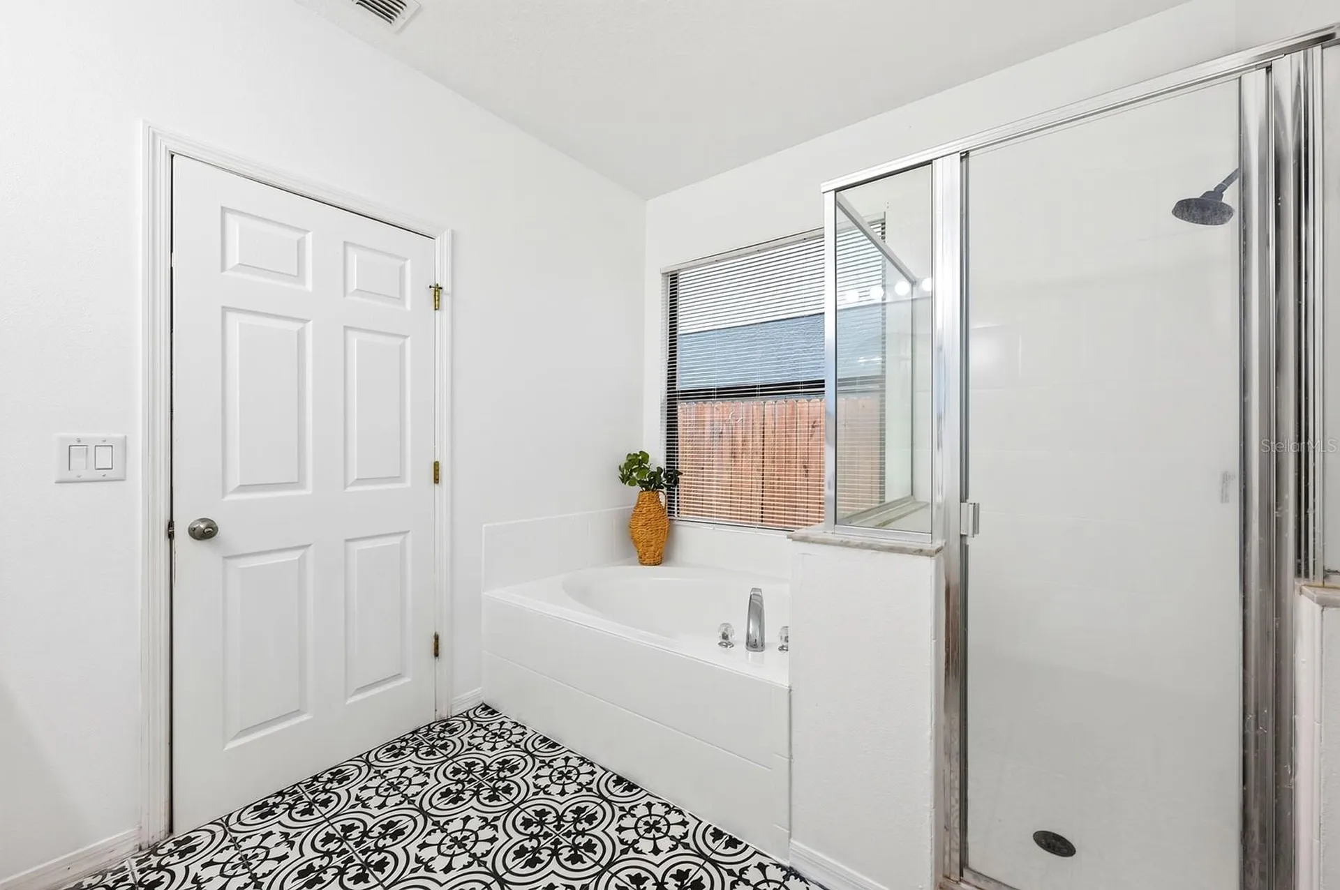 9169 Venezia Plantation Drive Orlando FL 32829