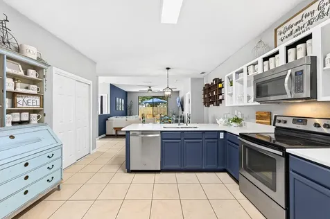 9169 Venezia Plantation Drive Orlando FL 32829