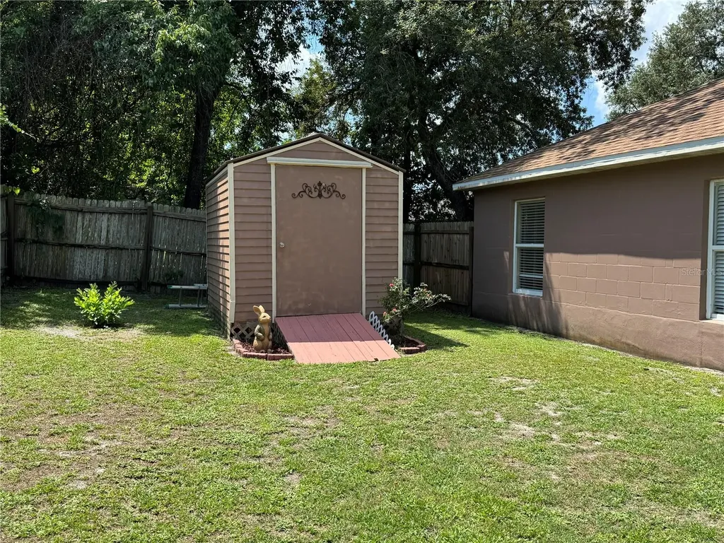 558 Antelope Drive Deltona FL 32725