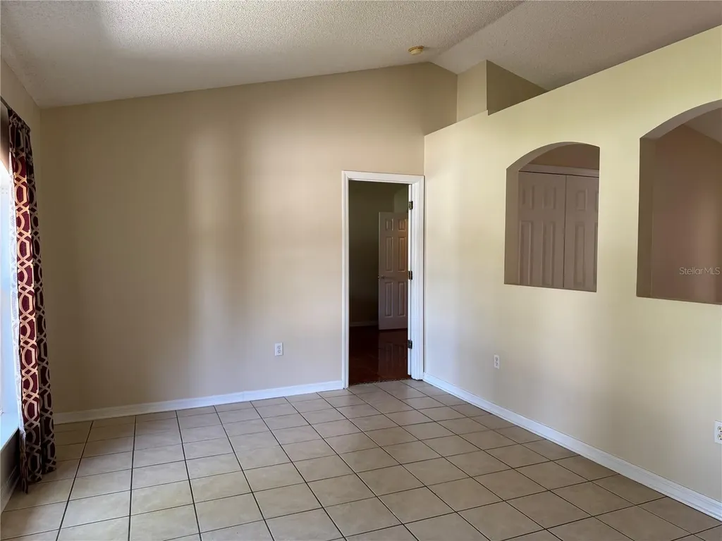 558 Antelope Drive Deltona FL 32725