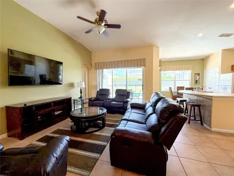 8127 Fan Palm Way Kissimmee FL 34747