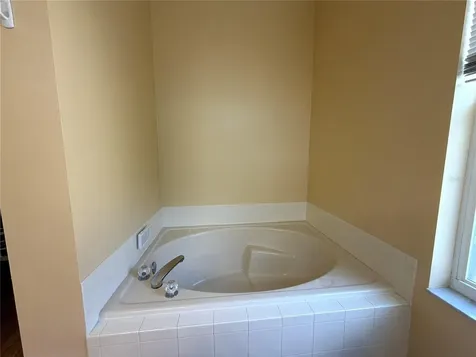 8127 Fan Palm Way Kissimmee FL 34747