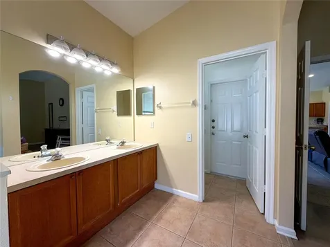 8127 Fan Palm Way Kissimmee FL 34747