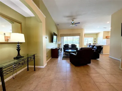 8127 Fan Palm Way Kissimmee FL 34747