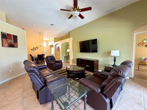 8127 Fan Palm Way Kissimmee FL 34747