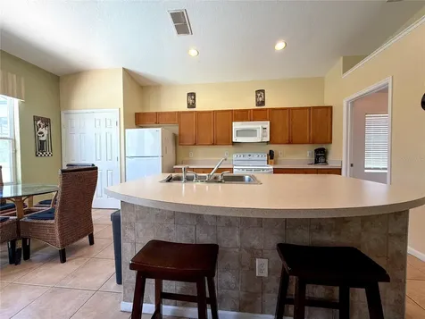 8127 Fan Palm Way Kissimmee FL 34747