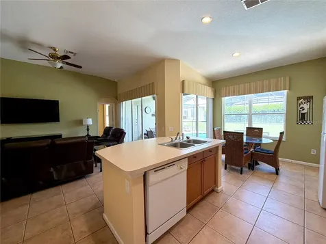 8127 Fan Palm Way Kissimmee FL 34747