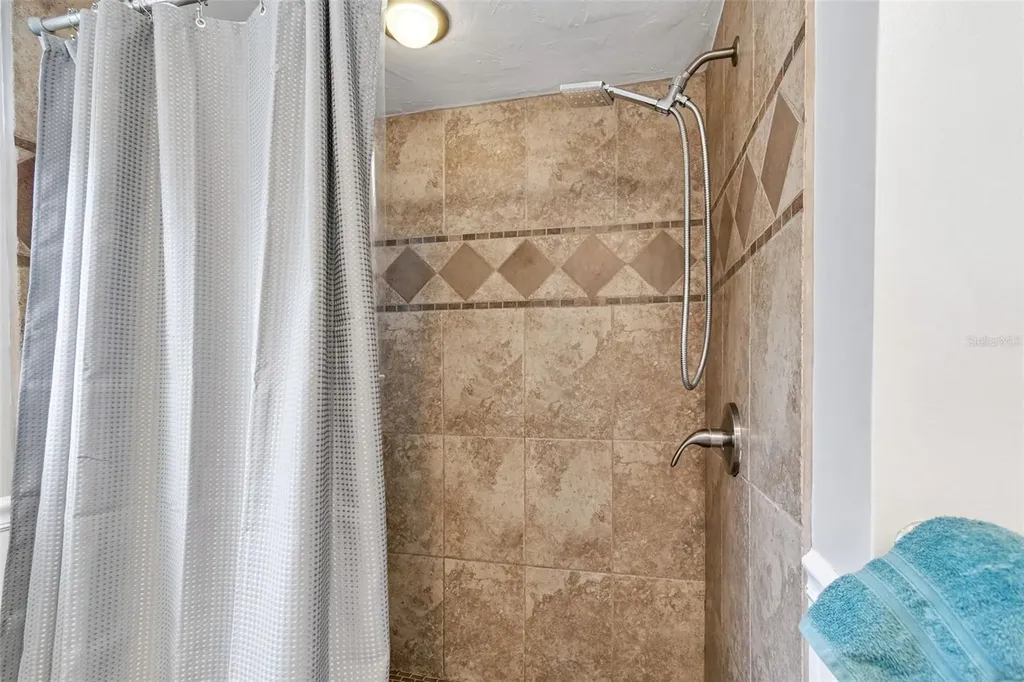 13843 85th Terrace N Seminole FL 33776