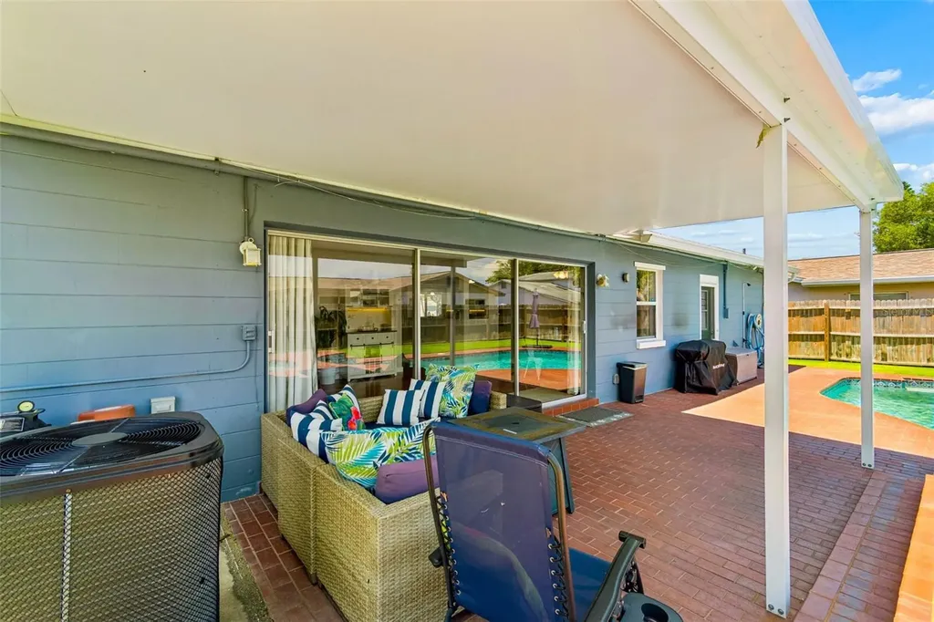 13843 85th Terrace N Seminole FL 33776