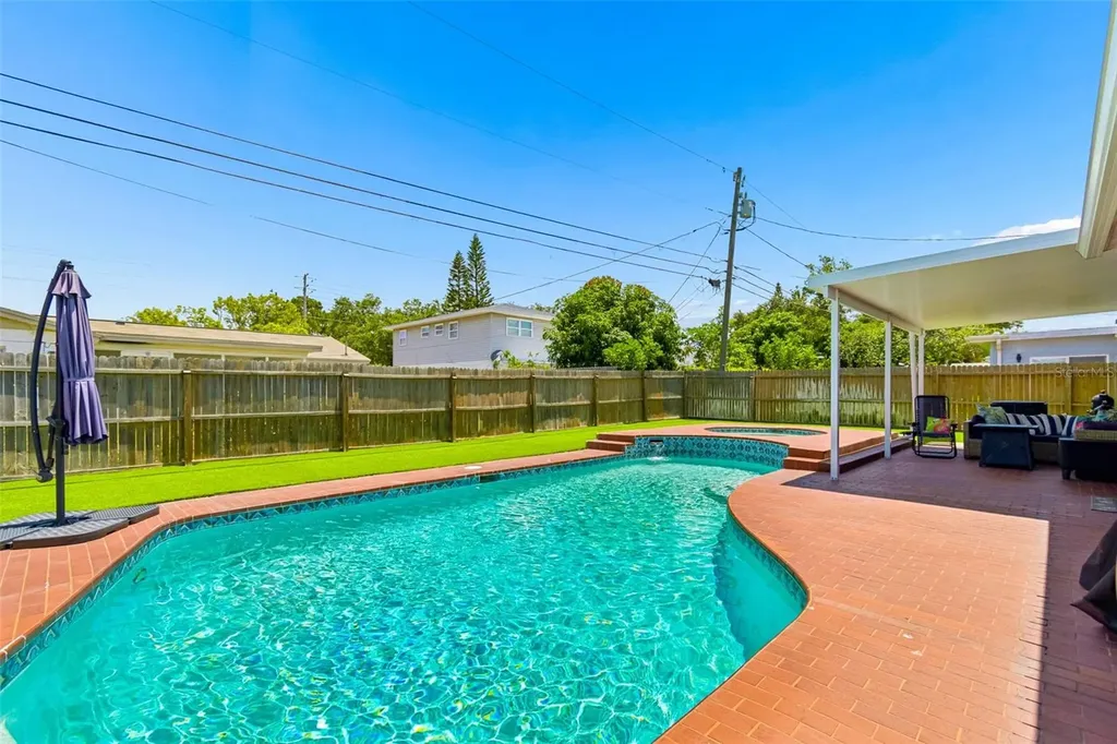 13843 85th Terrace N Seminole FL 33776