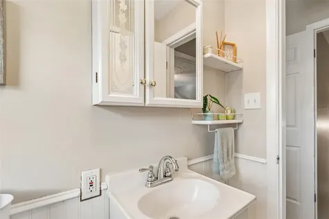13843 85th Terrace N Seminole FL 33776