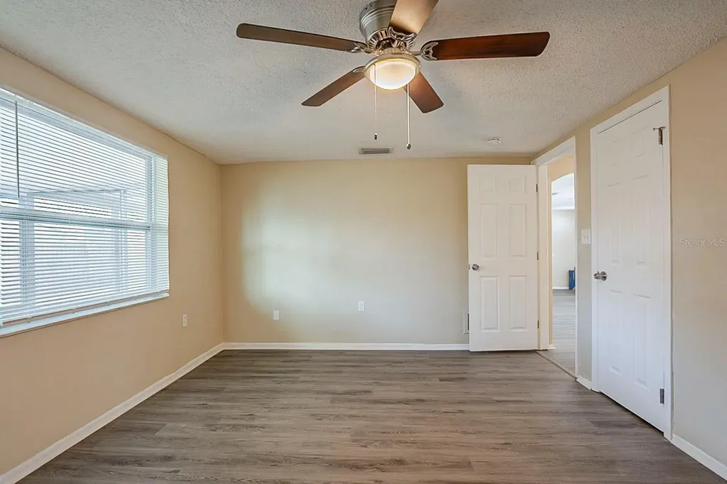 9811 Rainbow Lane Port Richey FL 34668