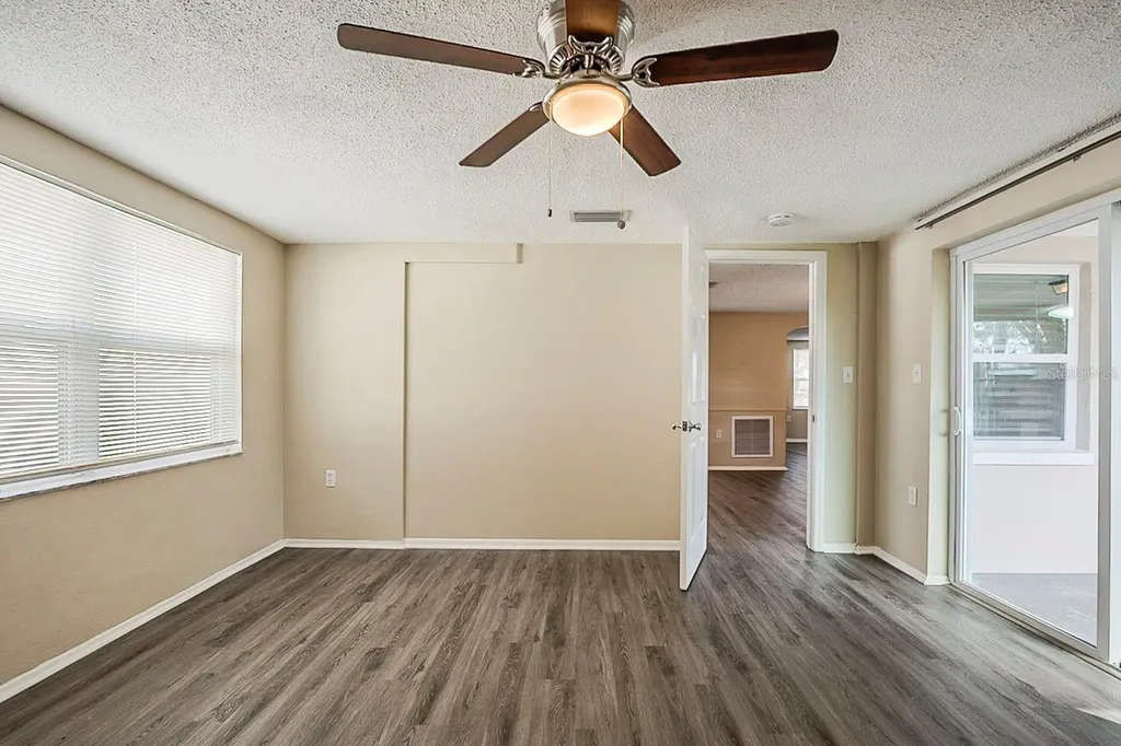 9811 Rainbow Lane Port Richey FL 34668