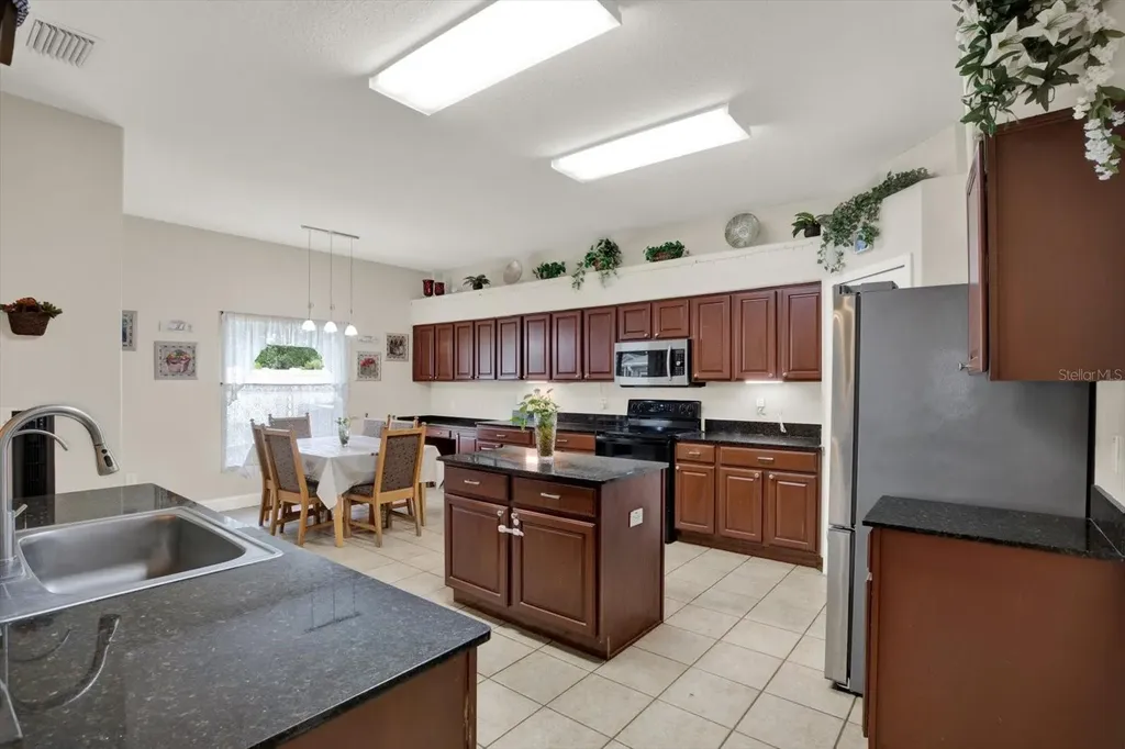 31405 Glendalough Way Wesley Chapel FL 33545