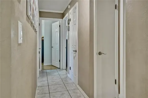843 Brockway Avenue Orlando FL 32807