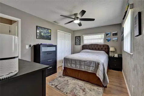 843 Brockway Avenue Orlando FL 32807