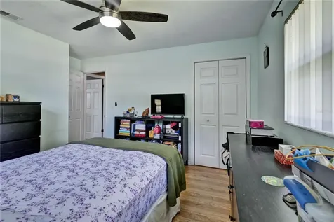 843 Brockway Avenue Orlando FL 32807