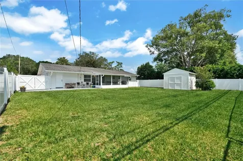 843 Brockway Avenue Orlando FL 32807
