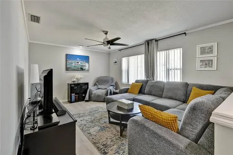 843 Brockway Avenue Orlando FL 32807