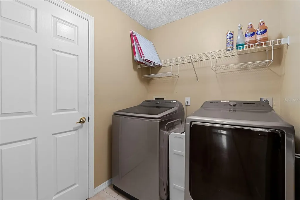 4441 Beagle Street Orlando FL 32818