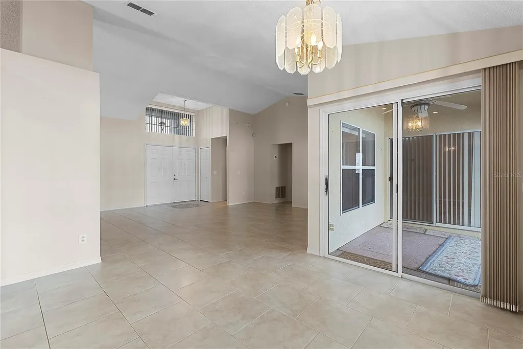 4441 Beagle Street Orlando FL 32818