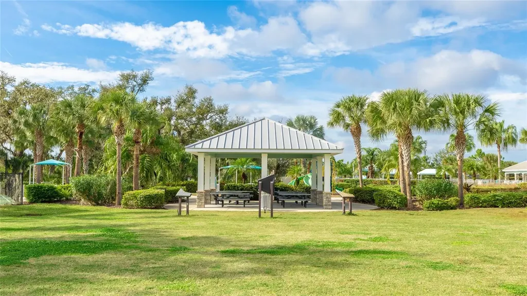 10601 Falling Leaf Court Parrish FL 34219