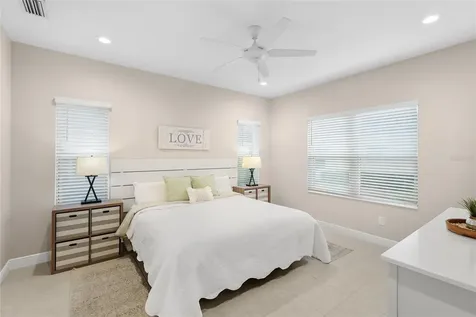 10601 Falling Leaf Court Parrish FL 34219