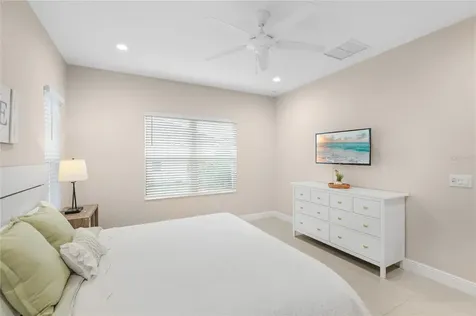 10601 Falling Leaf Court Parrish FL 34219