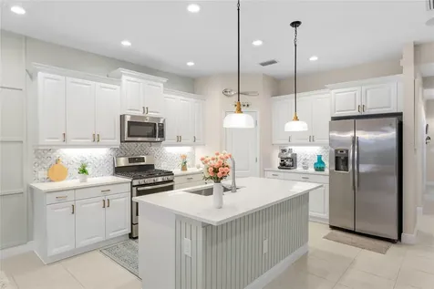 10601 Falling Leaf Court Parrish FL 34219