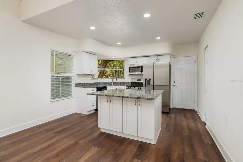 2223 W Harbor Drive S St Petersburg FL 33705