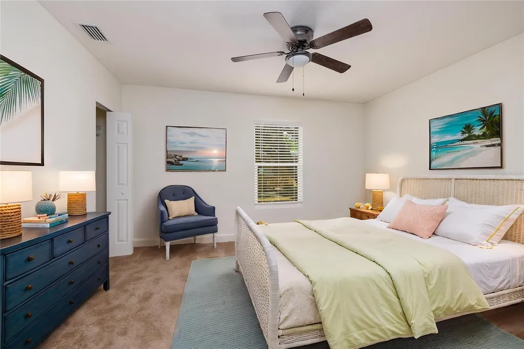 2223 W Harbor Drive S St Petersburg FL 33705