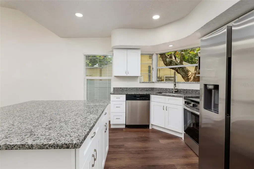 2223 W Harbor Drive S St Petersburg FL 33705