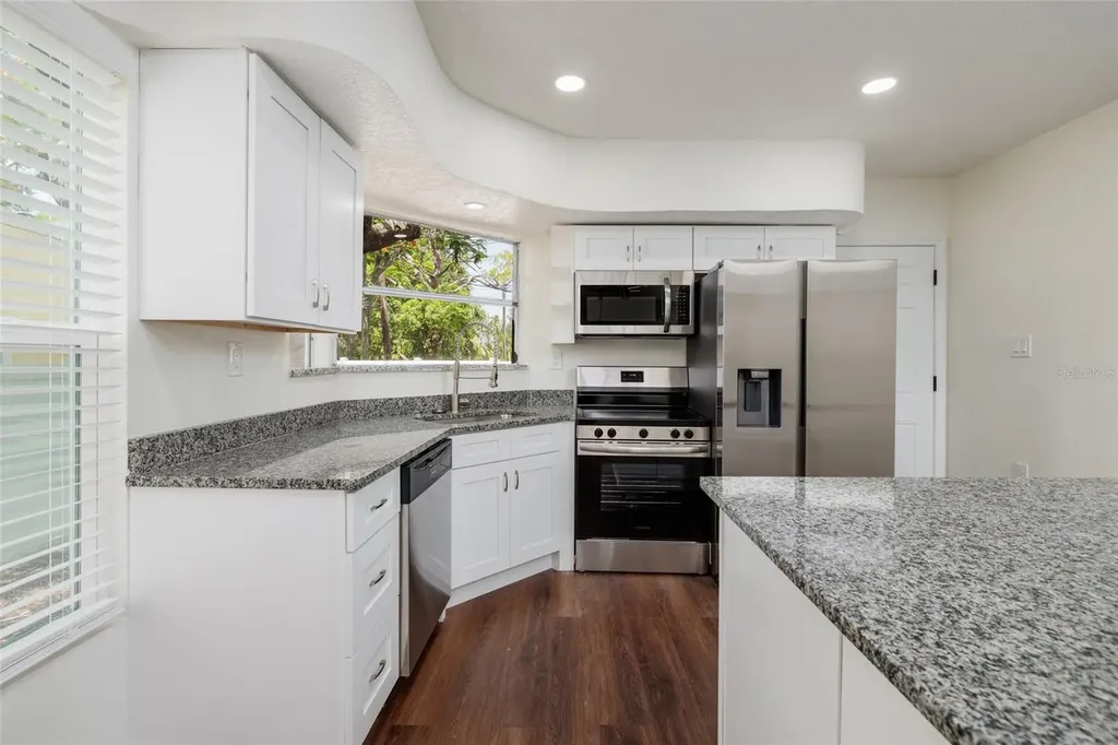 2223 W Harbor Drive S St Petersburg FL 33705
