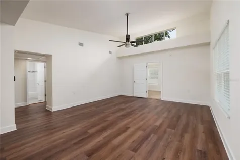 2223 W Harbor Drive S St Petersburg FL 33705