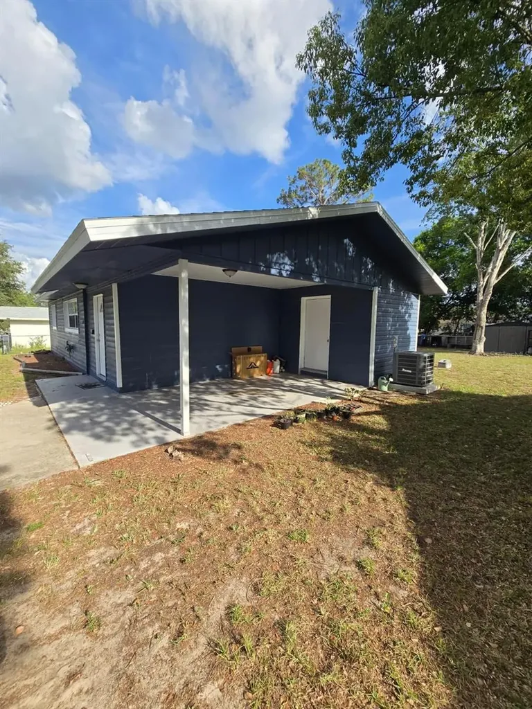459 Water Road Ocala FL 34472
